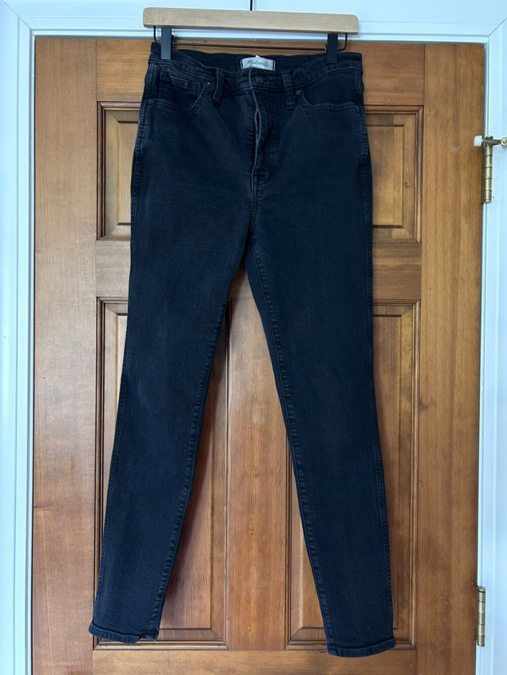 Madewell 10" High Rise Skinny Jean in Black Frost